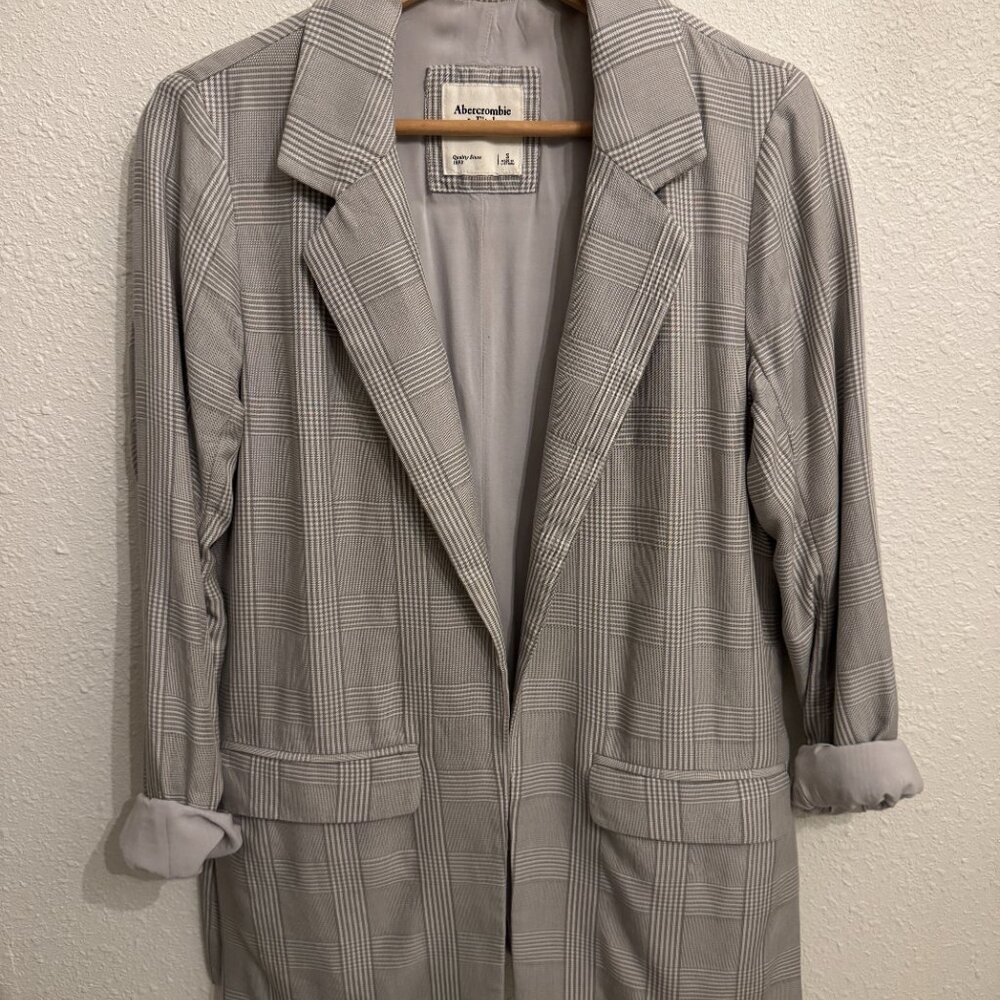 Abercrombie & Fitch Gray Plaid Blazer